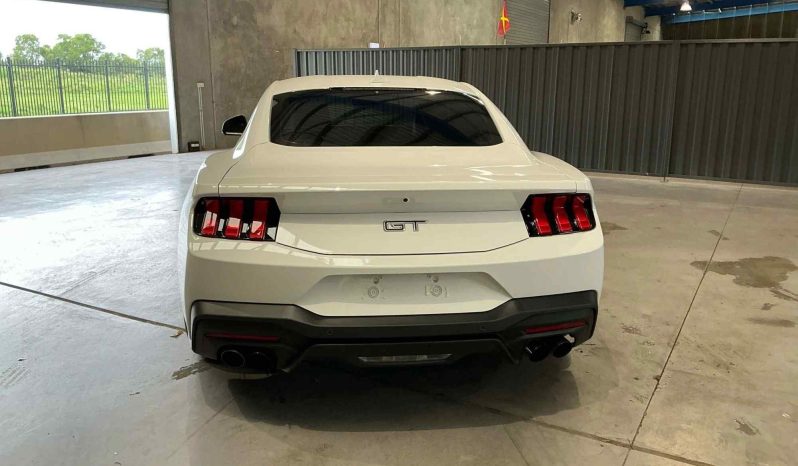 
								2024 Ford Mustang full									