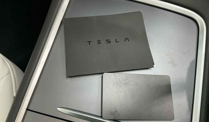 
								2023 TESLA Model Y full									