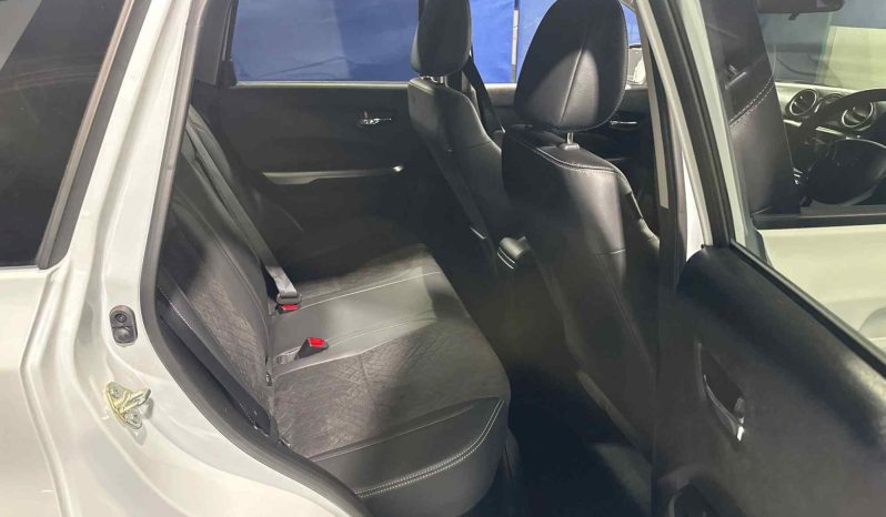 
								2024 Suzuki Vitara full									