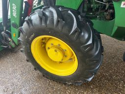 
										John Deere 5083E full									