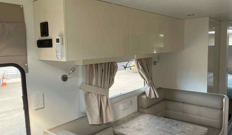 
								2024 LaVista Paloma full									