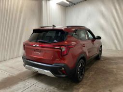 
										2023 Kia Seltos full									