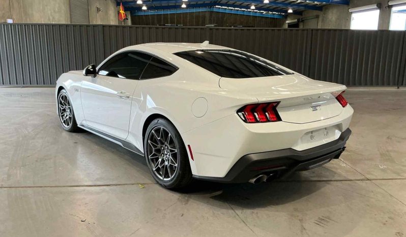 
								2024 Ford Mustang full									