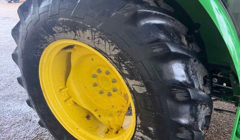 
								John Deere 5083E full									