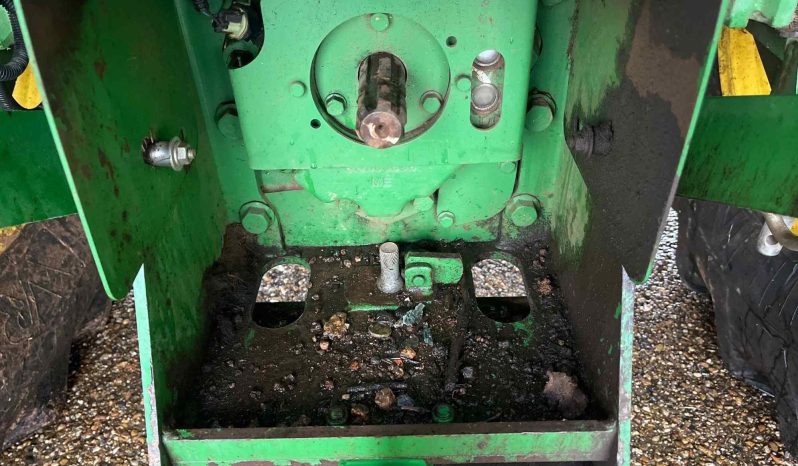 
								John Deere 5083E full									