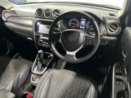 
										2024 Suzuki Vitara full									