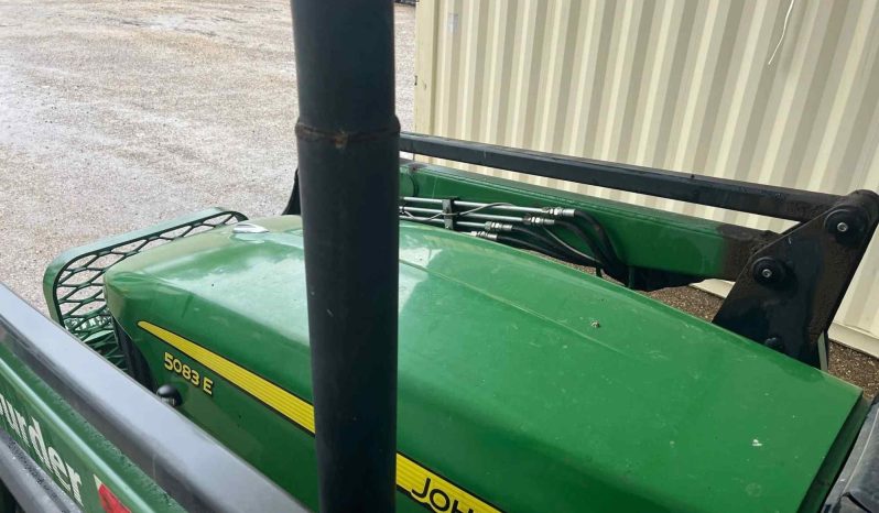 
								John Deere 5083E full									